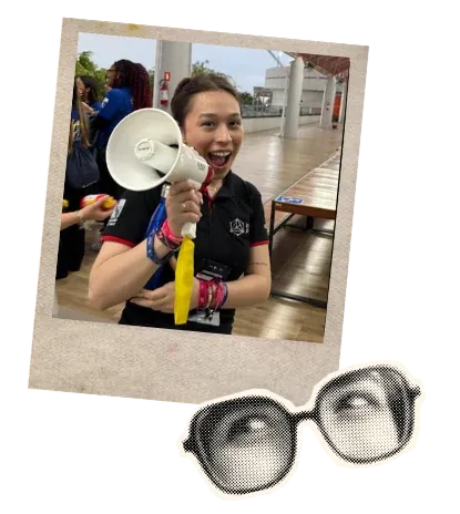 Mirella jogando badminton